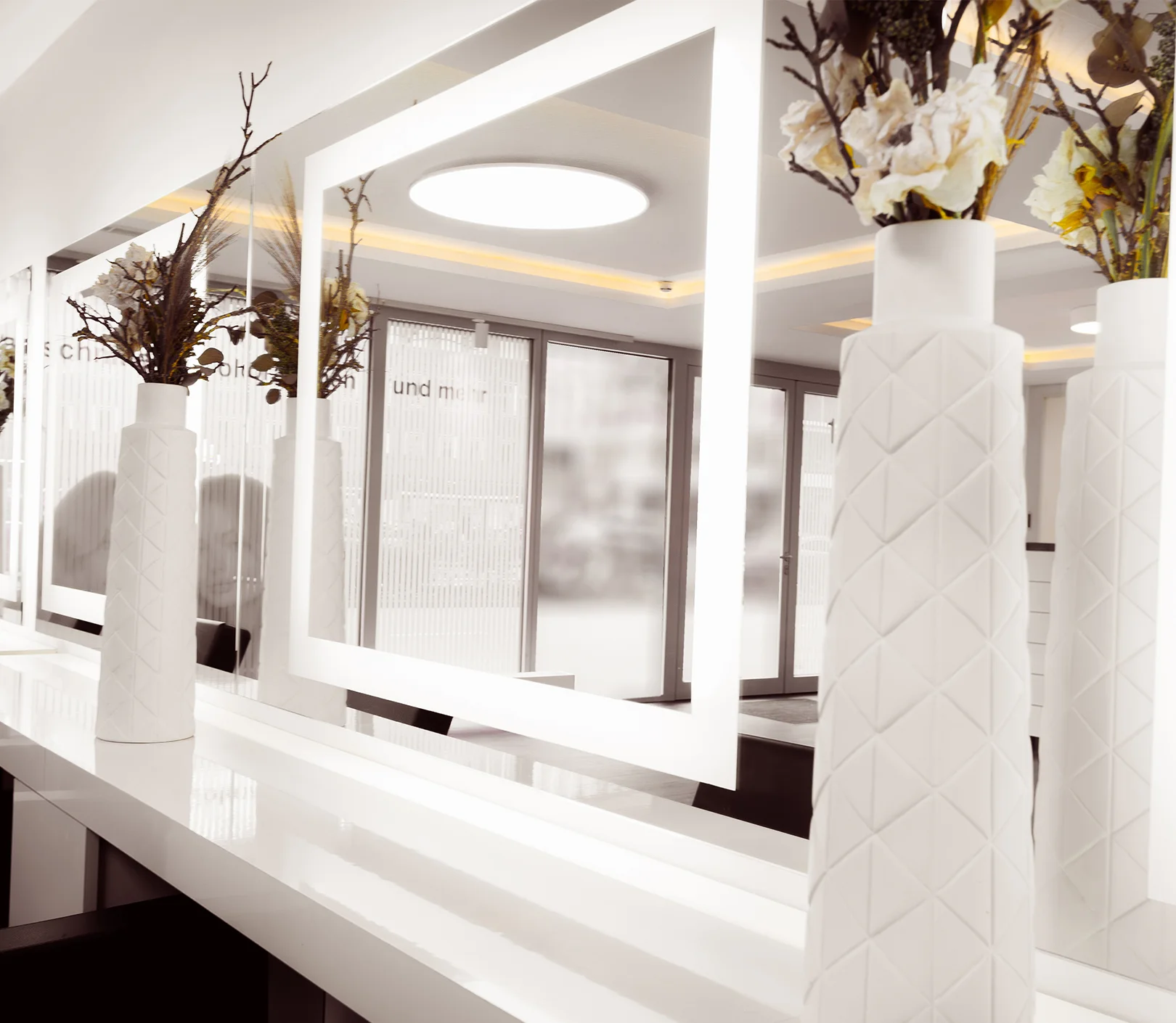 Eleganter Salon Interior bei Fiol Thormann